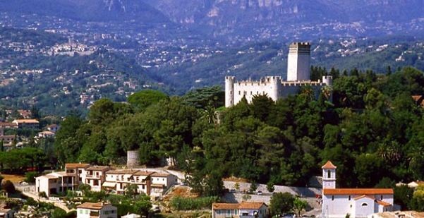 le chateau  de villeneuve loubet